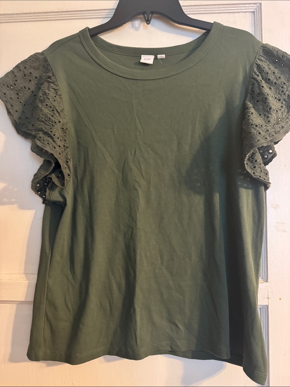 GAP Olive Green Eyelet Flutter Sleeve Tee